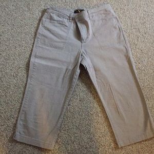 Grey Capri pants